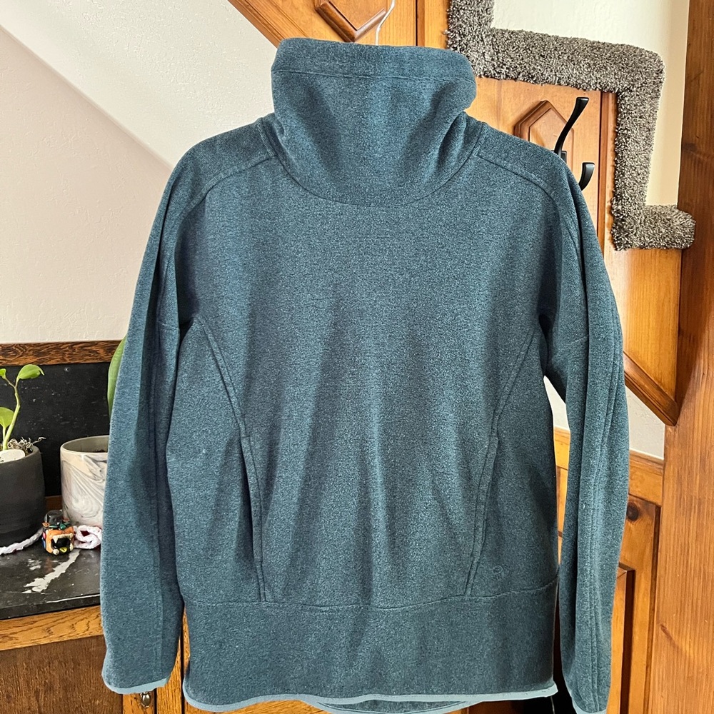 Mountain Hardware Fleece